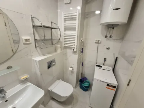 Izdavanje, stan, 50m², Central Point, Podgorica - image 9