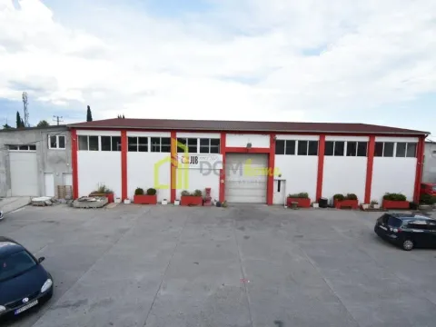 Izdavanje, poslovni prostor, 917m², Zeta, Podgorica - image 8