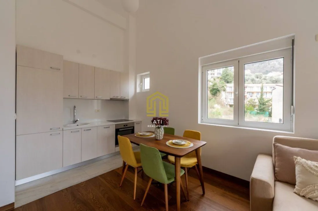 Sale, two bedroom apartment, 60m², Pržno, Budva