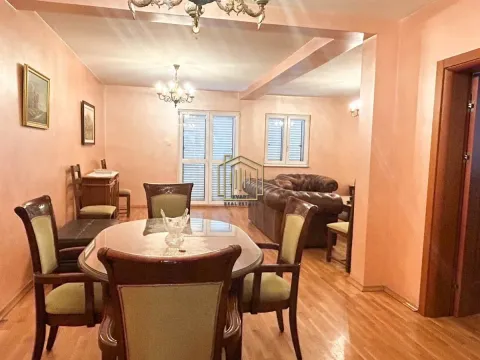 Rent, house, 220m², Konik, Podgorica - image 13