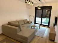 Izdavanje, četvorosoban stan, 102m², Crveni Krst, Beograd - image 2