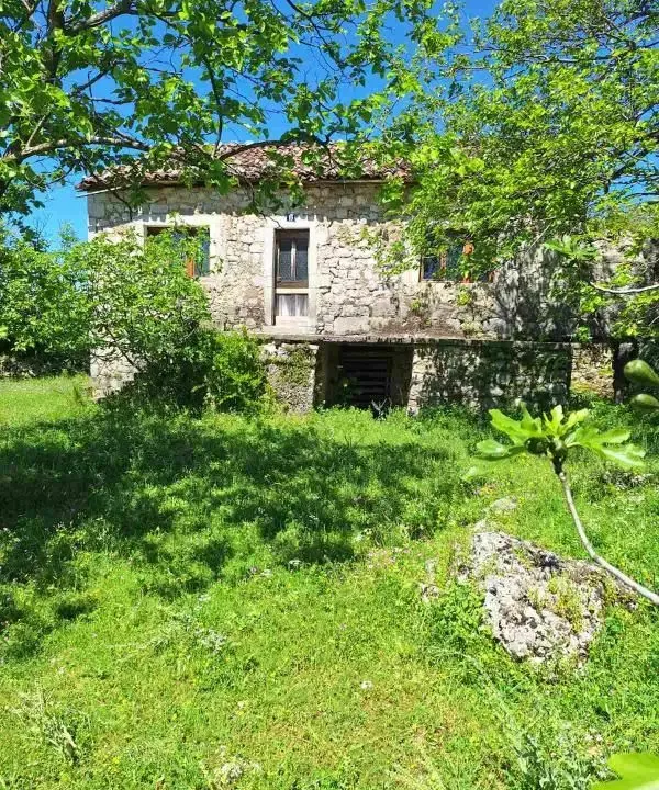 Sale, house, 73m², Danilovgrad, Crna Gora