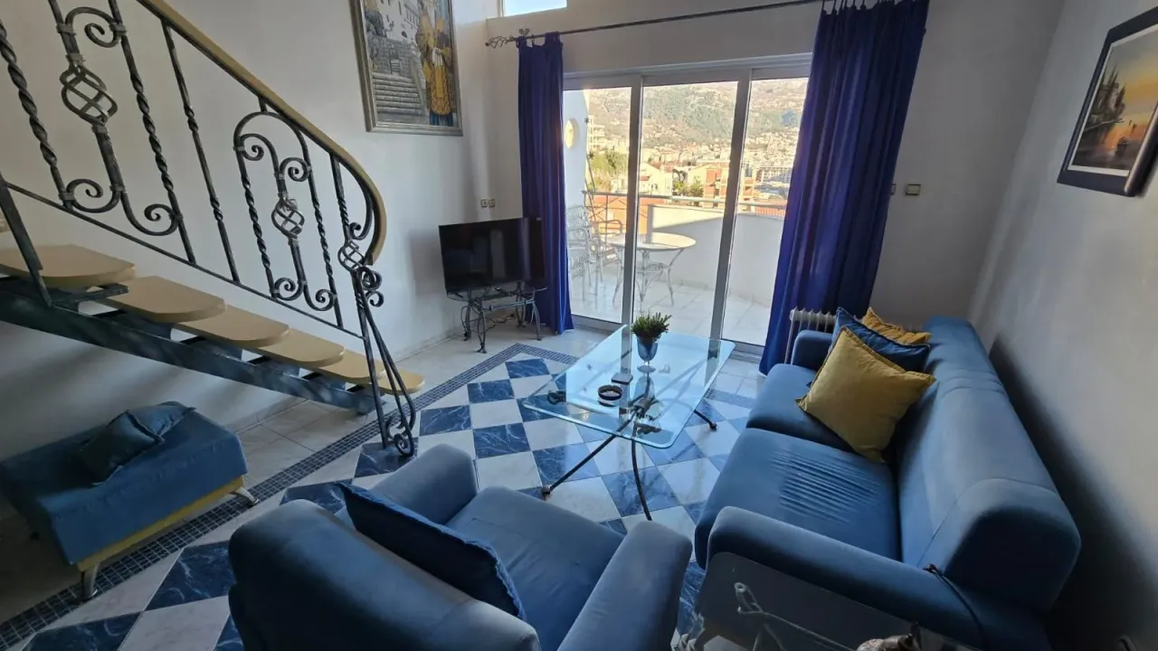 Prodaja, trosoban stan, 81m², Budva, Crna Gora