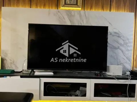 Izdavanje, četvorosoban stan, 120m², Neimar, Vračar Sve Podlokacije - image 2