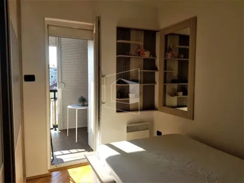 Rent, one bedroom apartment, 38m², 1 maj, Podgorica - image 5