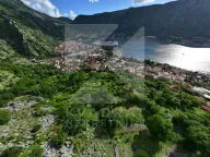  Land Lot for Sale, 1700m2, Dobrota, Kotor