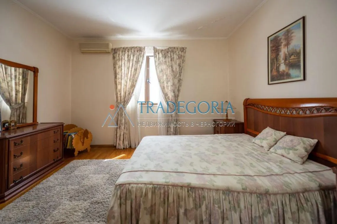 Prodaja, kuća, 400m², Kotor, Crna Gora