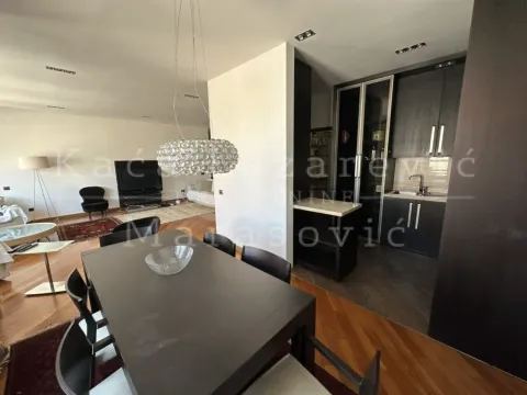 Izdavanje, četvorosoban stan, 118m², Vračar Hram, Vračar Sve Podlokacije - image 6