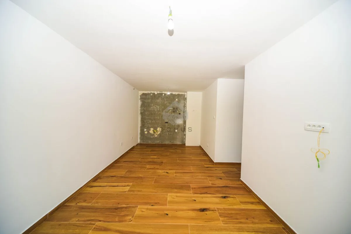 Sale, one bedroom apartment, 37m², Blok 5, Podgorica