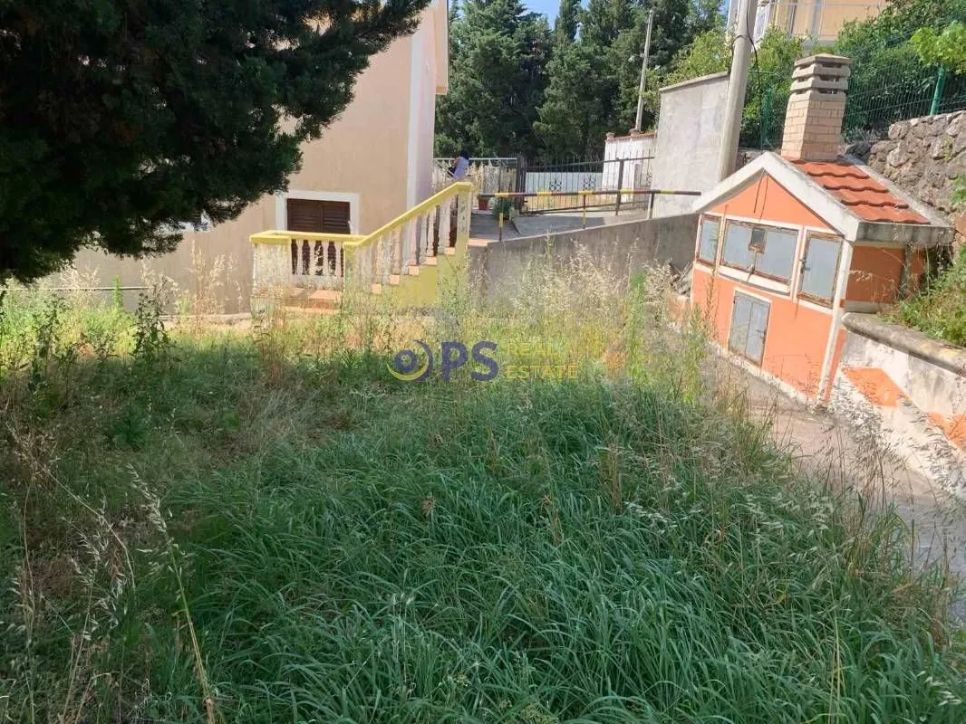 Prodaja, kuća, 200m², Bar, Crna Gora