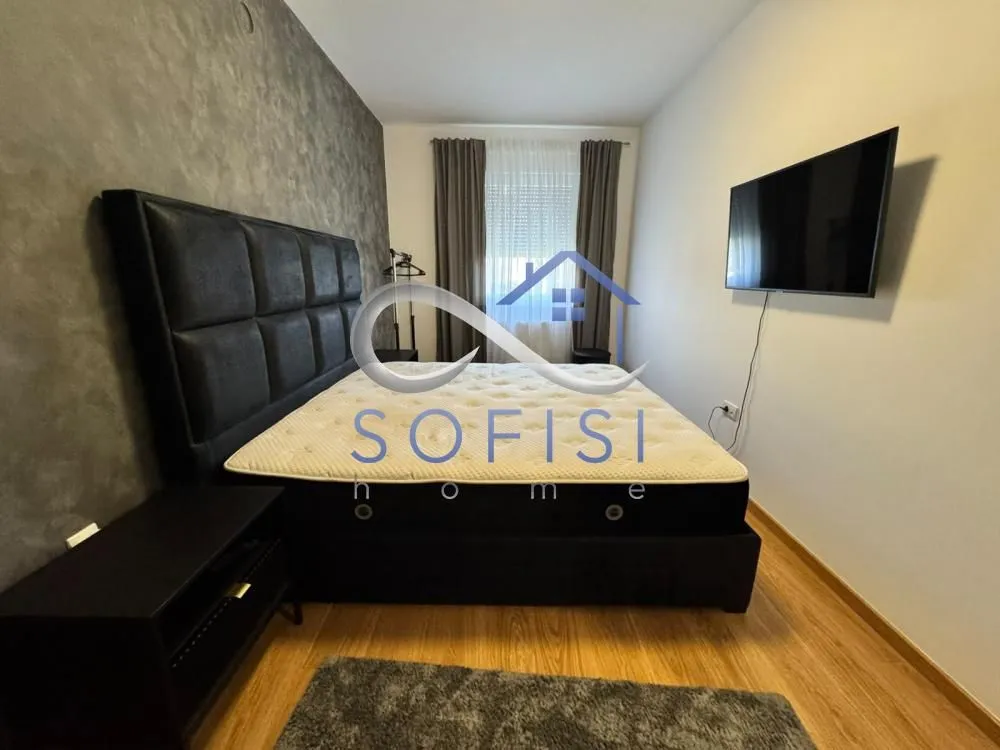 Izdavanje, trosoban stan, 75m², Socijalno, Novi Sad Sve Podlokacije