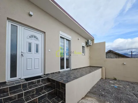 Rent, two bedroom apartment, 100m², Malo Brdo, Podgorica - image 7