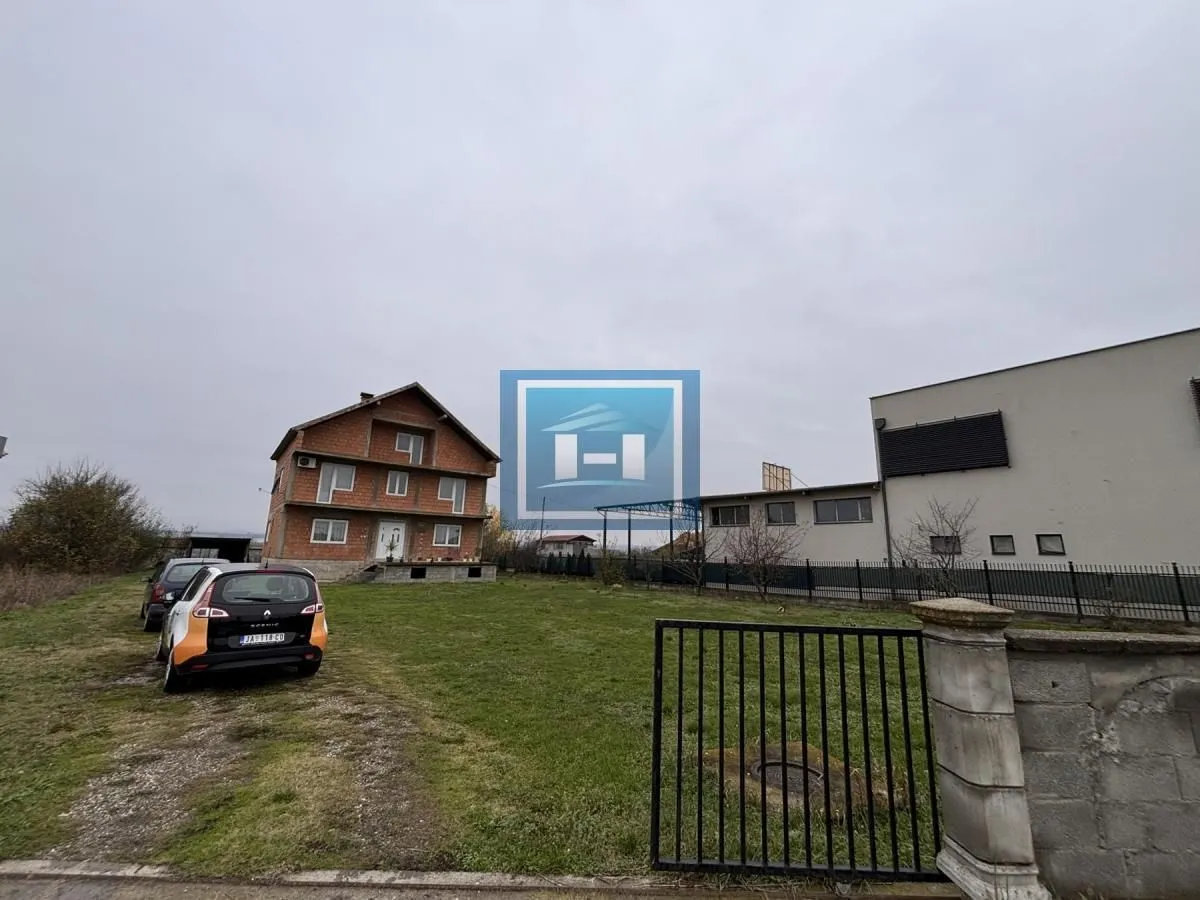 Prodaja, kuća, 194m², Ribare, Jagodina