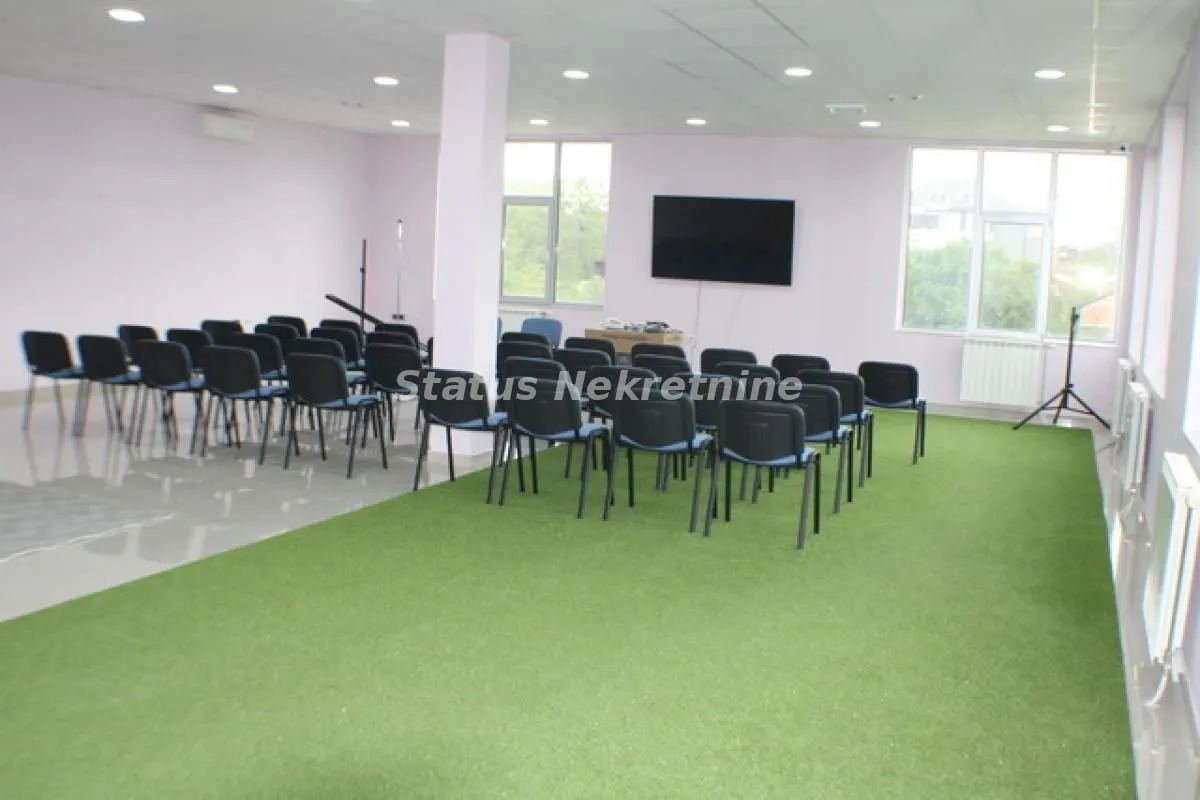 Rent, office space, 273m², Telep, Novi Sad Sve Podlokacije