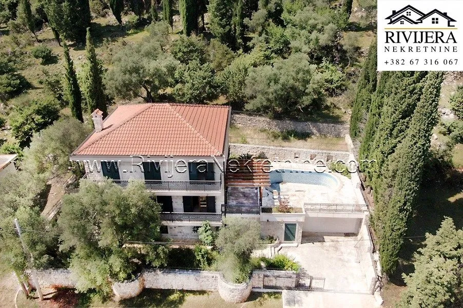 Prodaja, kuća, 223m², Žvinje, Herceg Novi