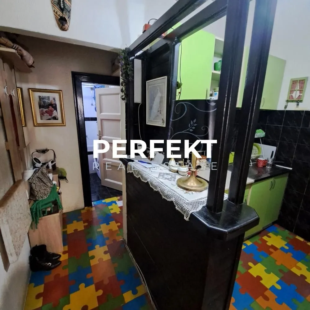 Izdavanje, dvosoban stan, 50m², Stari Grad, Beograd