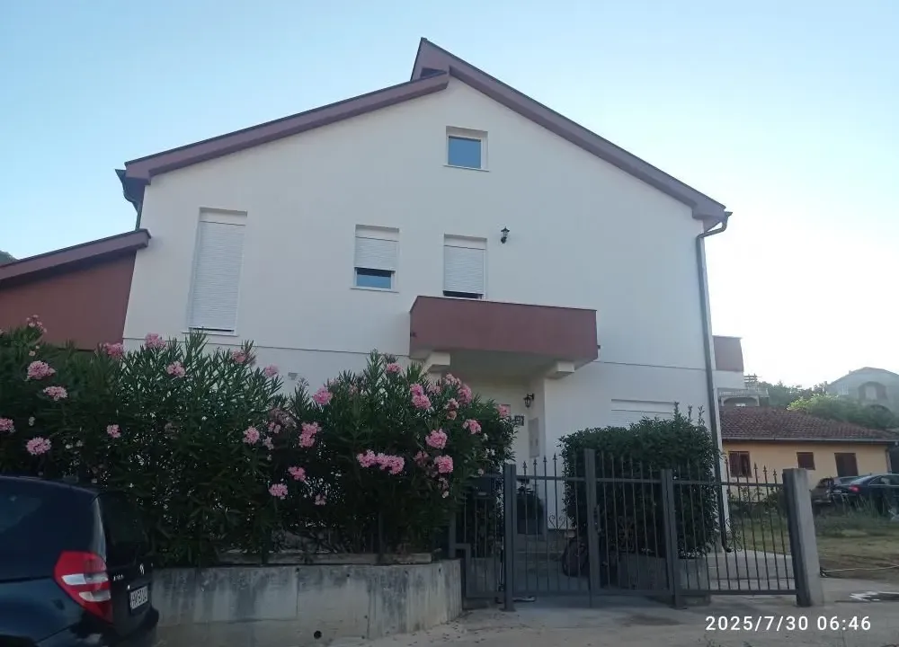 Sale, house, 190m², Podi, Herceg Novi