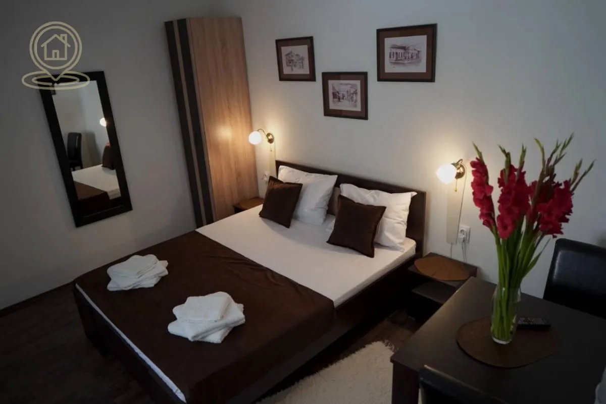 Rent, office space, 320m², Medijana, Niš