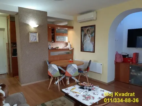 Prodaja, četvorosoban stan, 86m2, Zemun Gornji Grad, Zemun, Beograd Prodaja, četvorosoban stan, 86m2, Zemun Gornji Grad, Zemun, Beograd