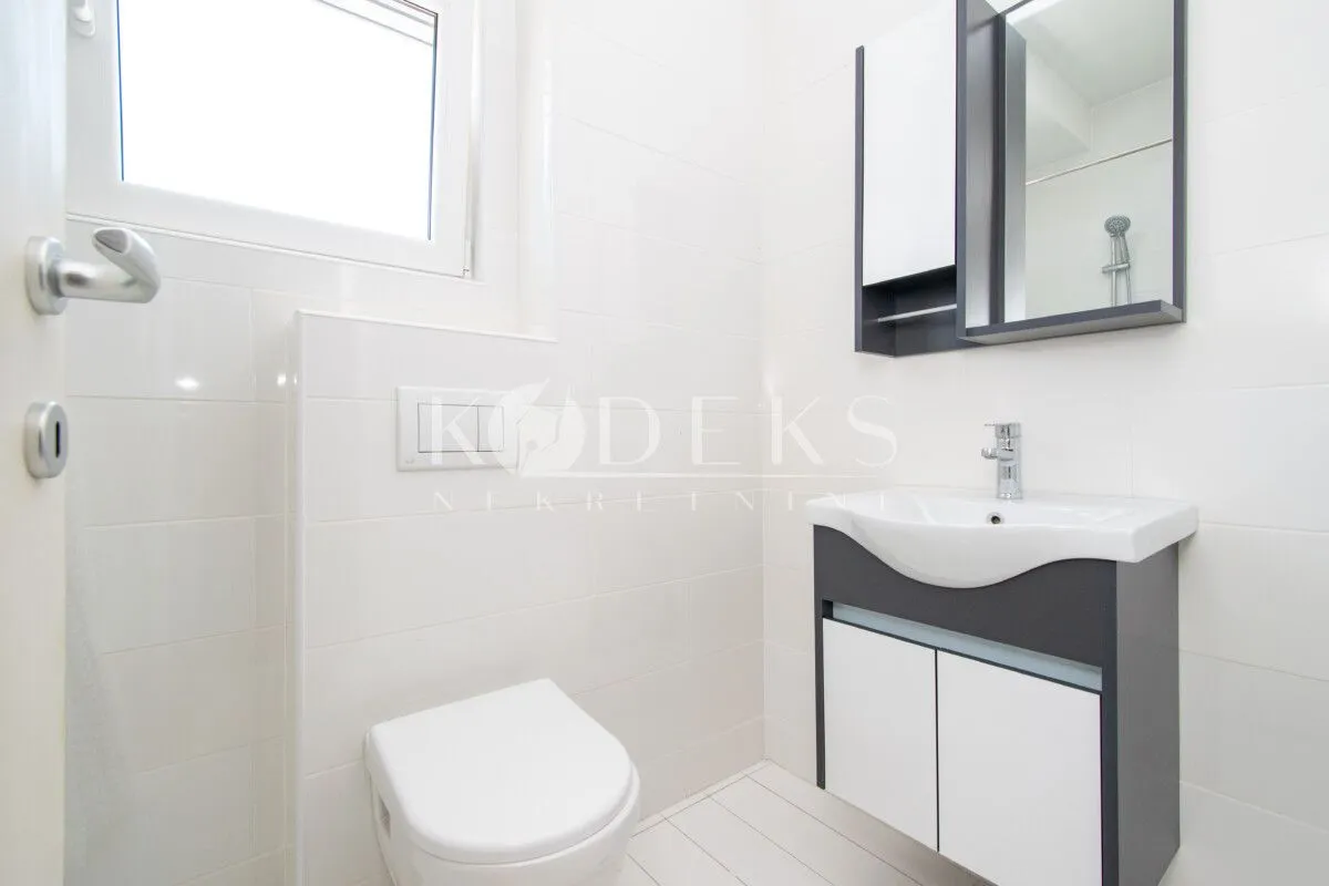 Rent, studio apartment, 27m², Stari Aerodrom, Podgorica
