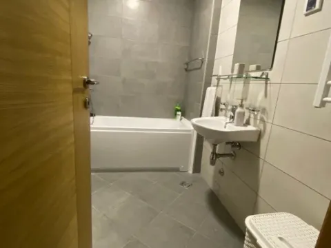 Izdavanje, jednosoban stan, 45m², Kava, Tivat - image 4