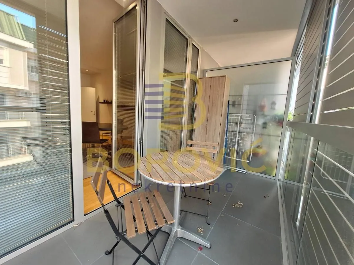 Rent, two bedroom apartment, 51m², Vračar Hram, Vračar Sve Podlokacije