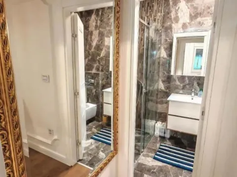 Izdavanje, trosoban stan, 96m², Đeram Pijaca, Beograd - image 13