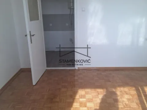 Prodaja, stan, 20m², Rotkvarija, Novi Sad Sve Podlokacije - image 3