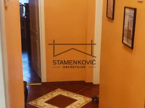 Prodaja, trosoban stan, 81m², Podbara, Novi Sad Sve Podlokacije - image 2