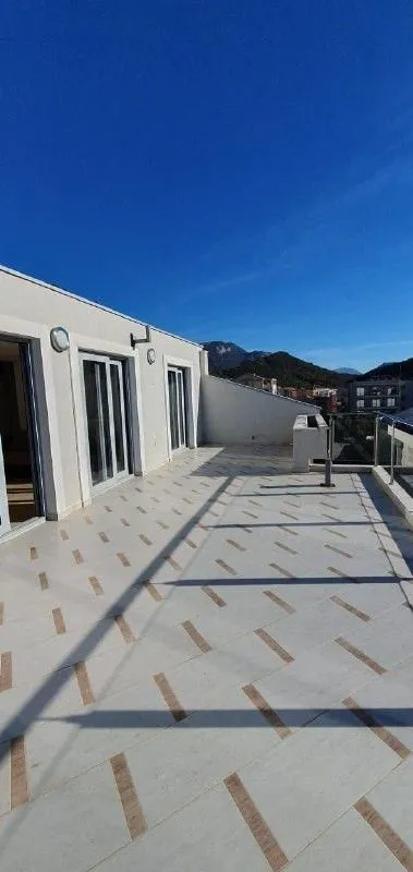 Sale, apartment, 171m², Petrovac, Budva