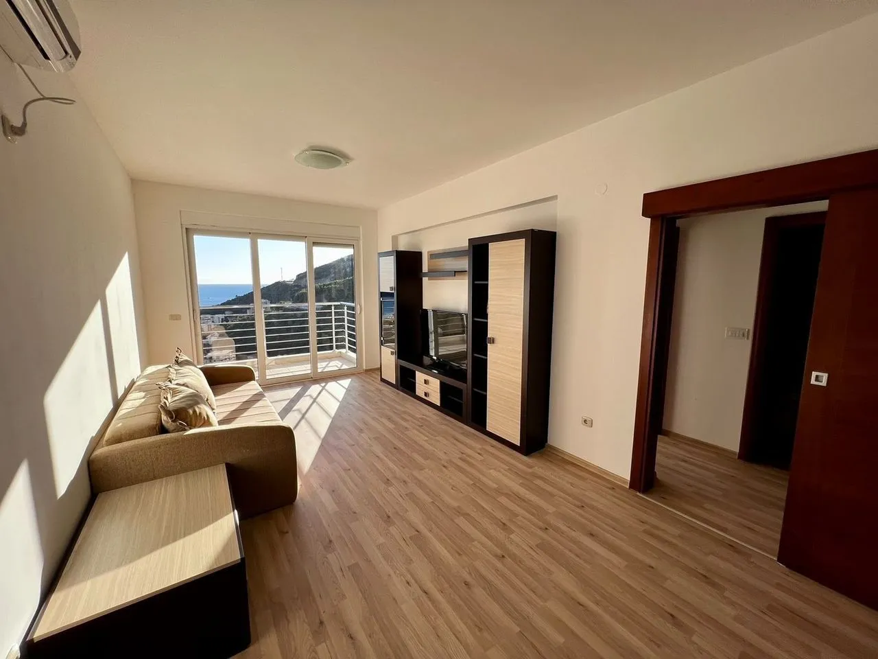 Sale, two bedroom apartment, 78m², Bečići, Budva