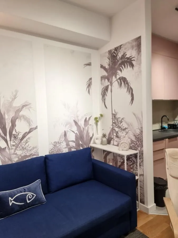 Rent, one bedroom apartment, 46m², Centar, Tivat