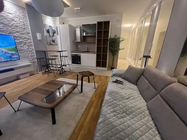 Prodaja, stan, 54m², Kotor, Crna Gora