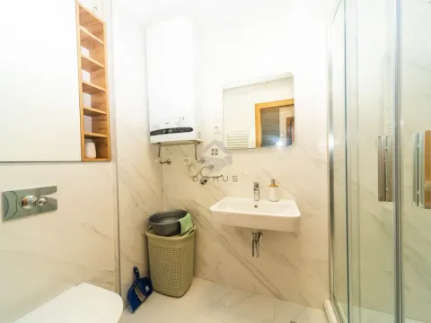 Izdavanje, jednosoban stan, 45m², New City, Podgorica - image 10