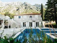 Rent, house, 491m², Ljuta, Kotor - image 4