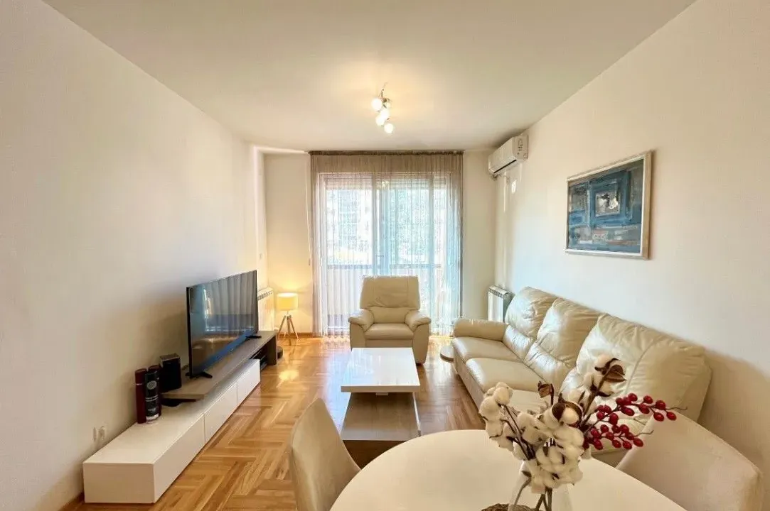 Prodaja, trosoban stan, 63m², Banjica, Voždovac Sve Podlokacije