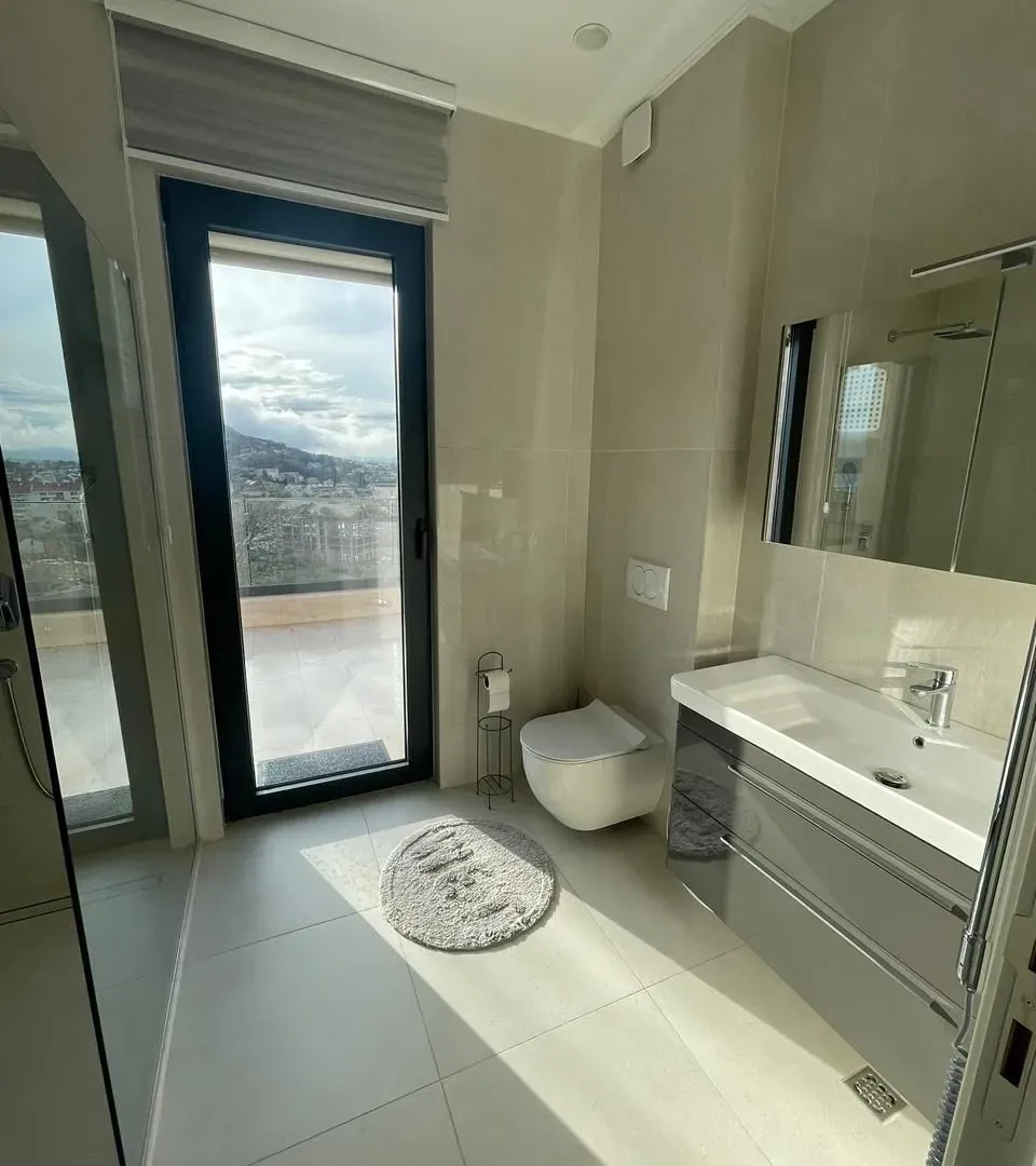 Rent, two bedroom apartment, 159m², Donja Lastva, Tivat
