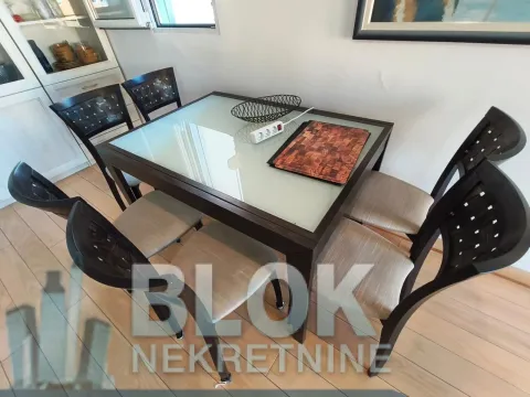 Rent, three bedroom apartment, 90m², Blok 5, Podgorica - image 20