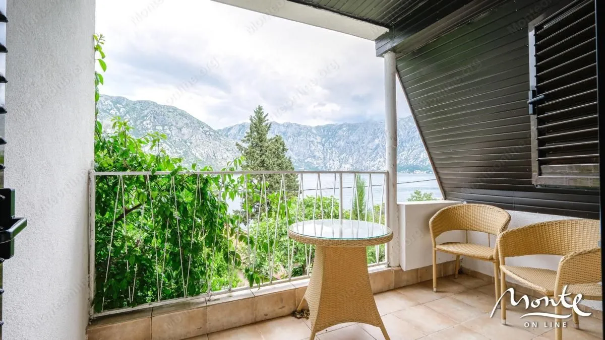 Prodaja, kuća, 100m², Stoliv, Kotor
