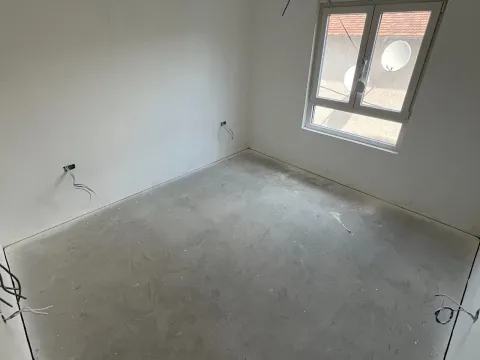 Prodaja, jednosoban stan, 55m², Momišići, Podgorica - image 4