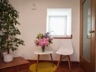 Izdavanje, kuća, 80m², Centar, Cetinje - image 8