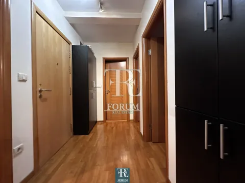 Prodaja, dvosoban stan, 66m², Preko Morače, Podgorica - image 4