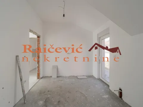 Prodaja, trosoban stan, 80m², Grocka, Beograd - image 15