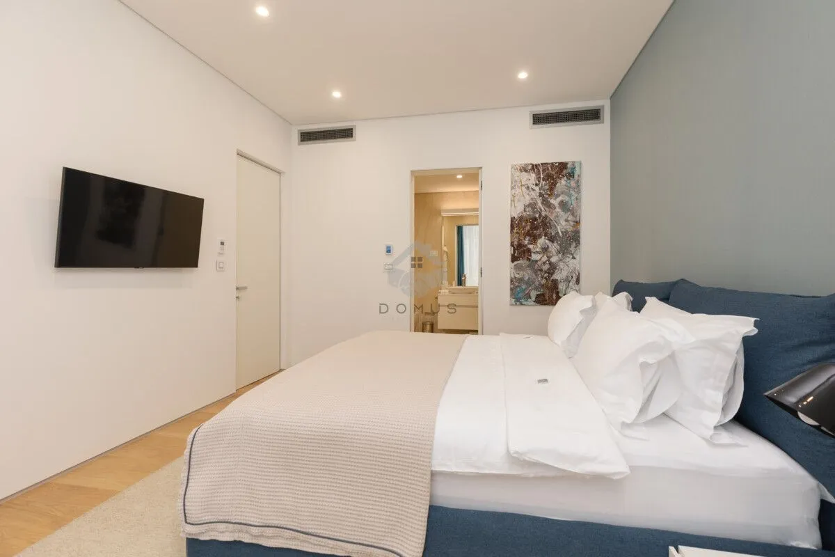 Sale, three bedroom apartment, 257m², Budva, Crna Gora