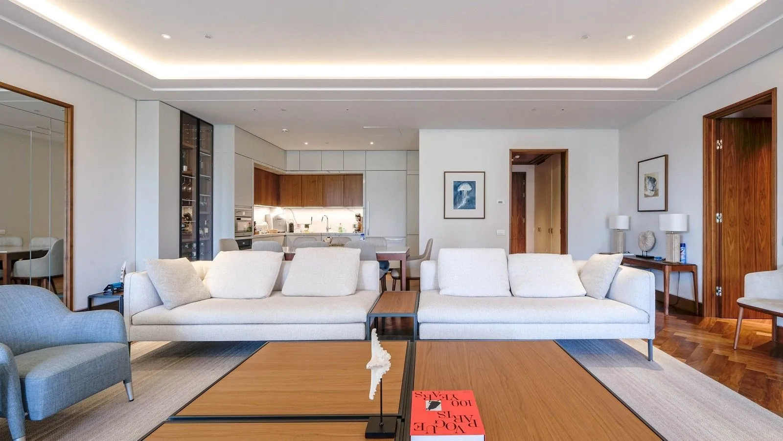 Prodaja, dvosoban stan, 183m², Tivat, Crna Gora
