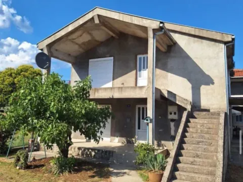 Sale, house, 240m², Zagorič, Podgorica - image 9