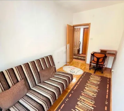 Rent, two bedroom apartment, 60m², City Kvart, Podgorica - image 8