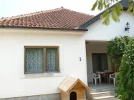 Prodaja, kuća, 250m², Centar, Jagodina - image 1