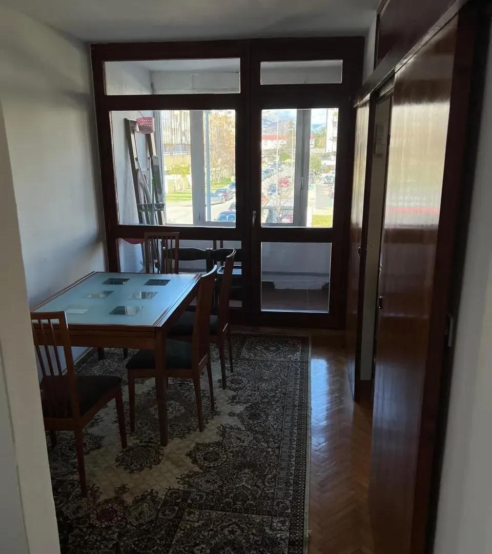 Rent, two bedroom apartment, 76m², Stari Aerodrom, Podgorica