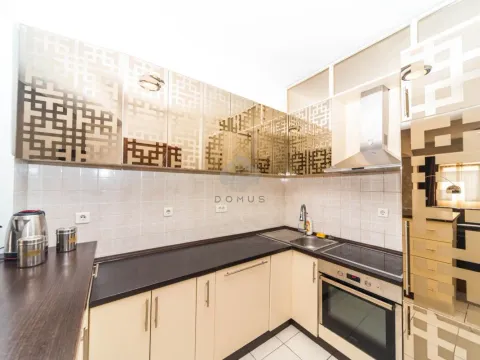 Izdavanje, jednosoban stan, 53m², City Kvart, Podgorica - image 6